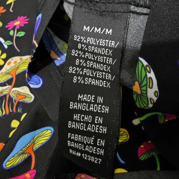 Good Vibes Mushroom Button Up Shirt Short Sleeve Colorful Print Size M - Picture 6 of 6